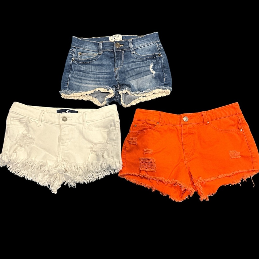 3 pair of shorts EUC